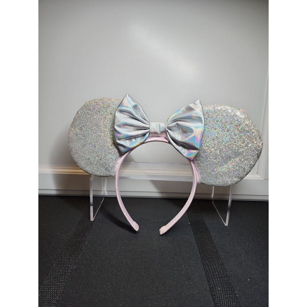 Disney Parks Minnie Mouse Ears Headband with Bow